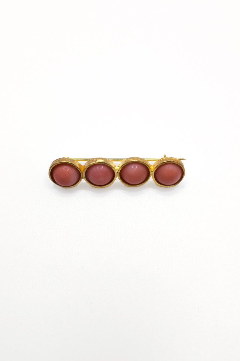 Broche Kurat