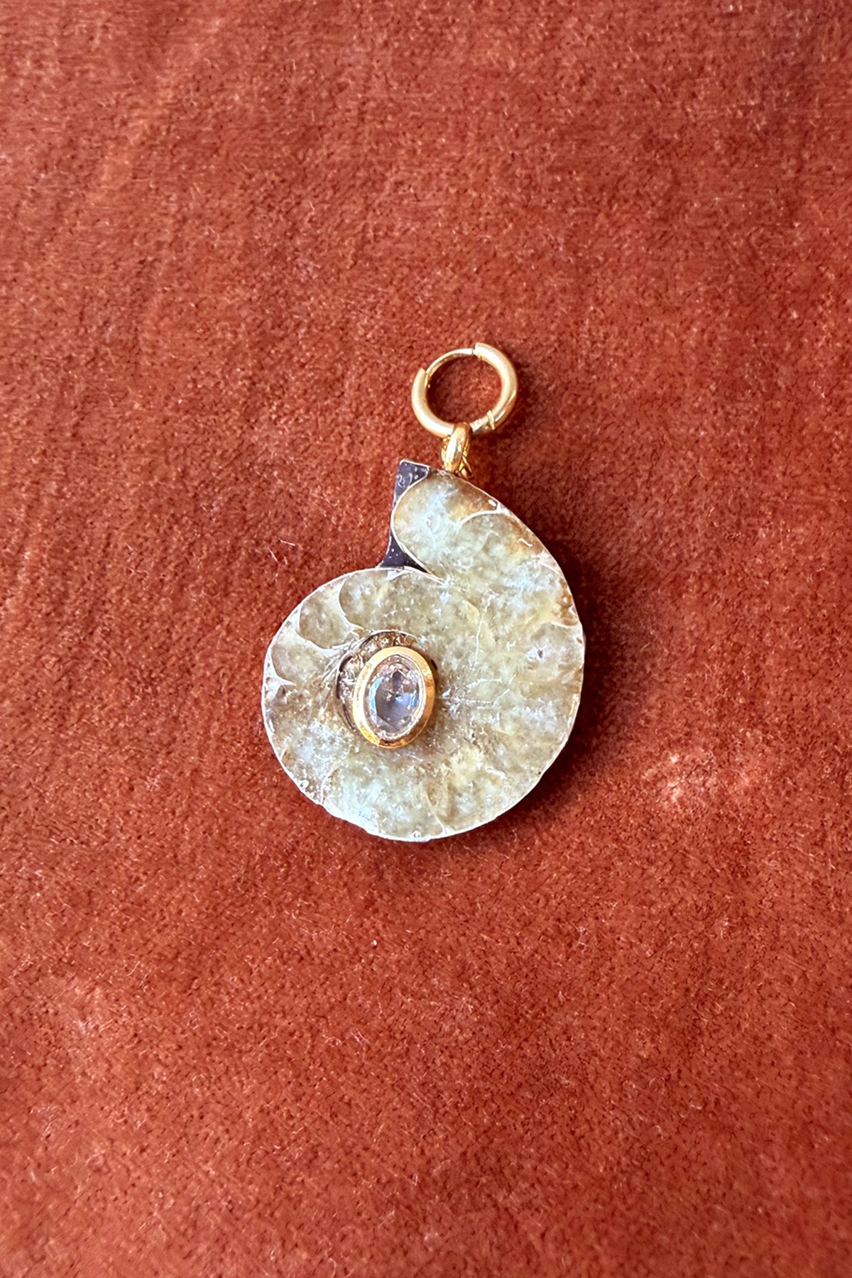 Charm Muhara