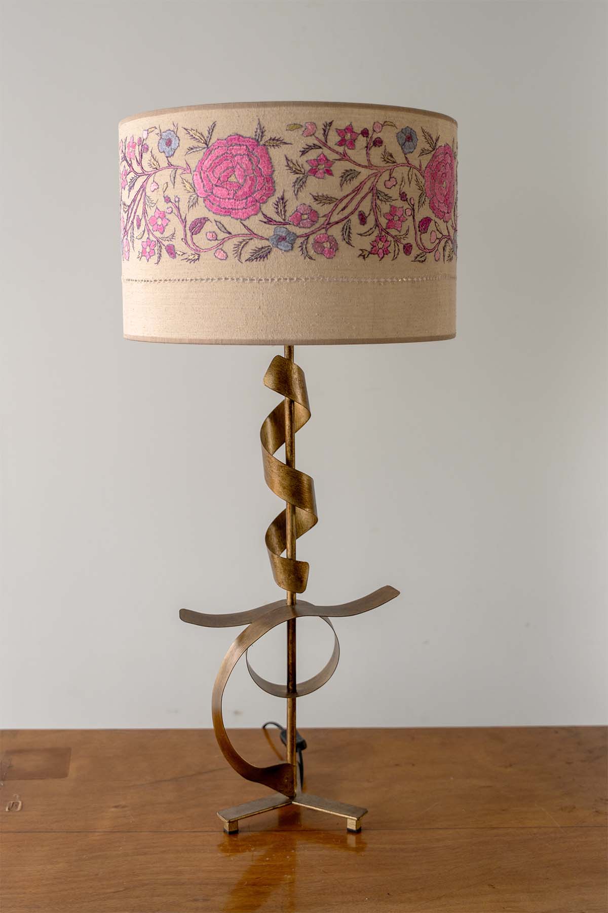 Pantalla Kilbri Ø40