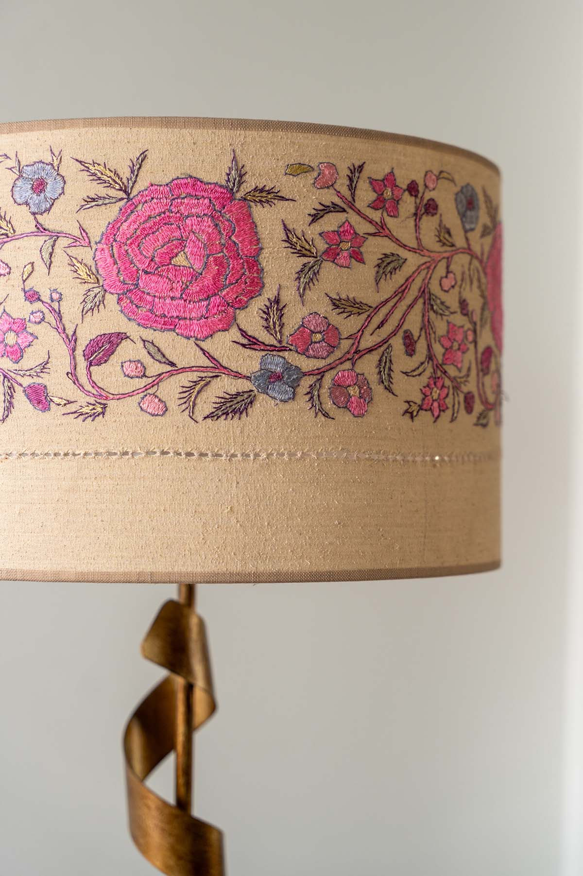 Pantalla Kilbri Ø40