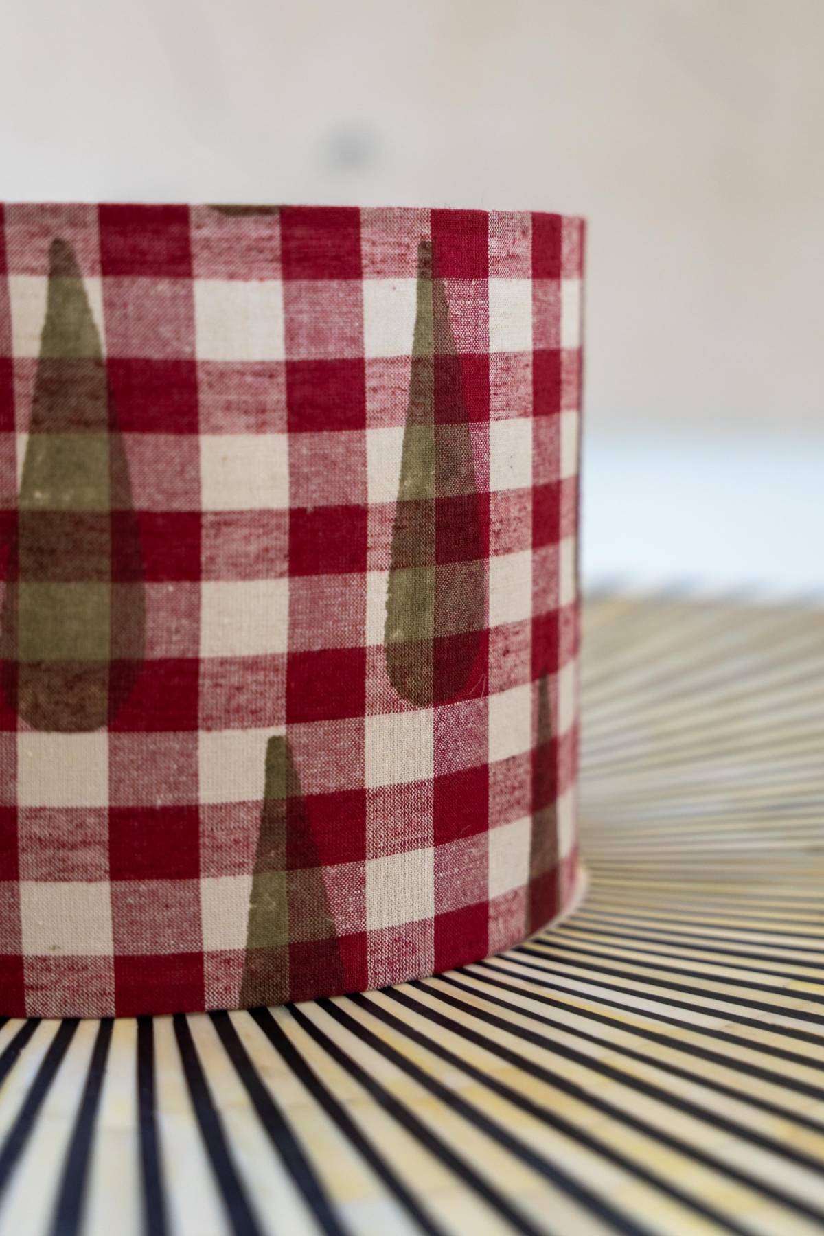 Pantalla Pine