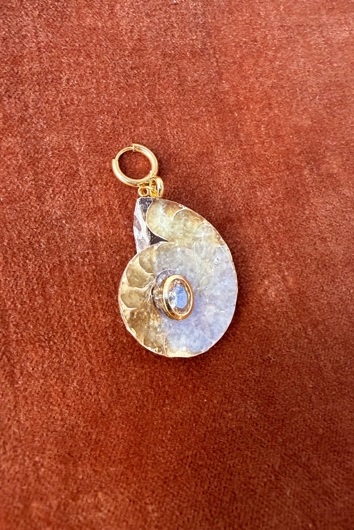 Charm Muhara