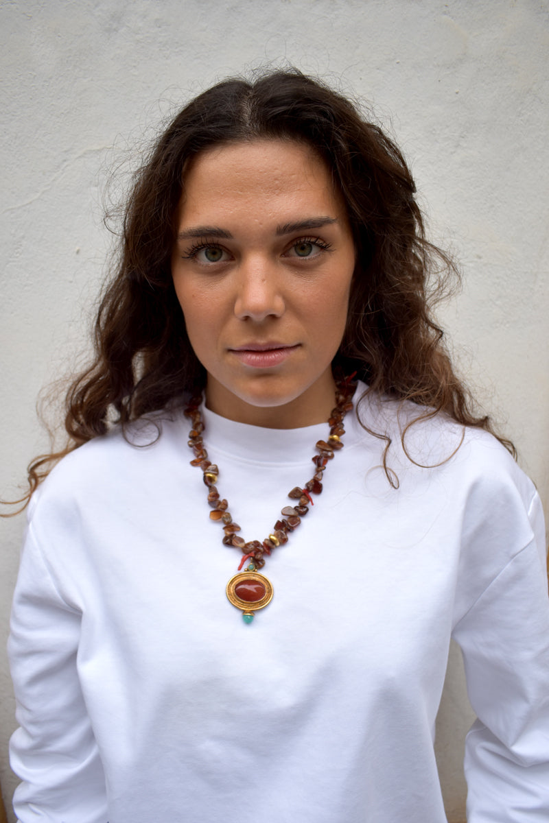 Collar Source