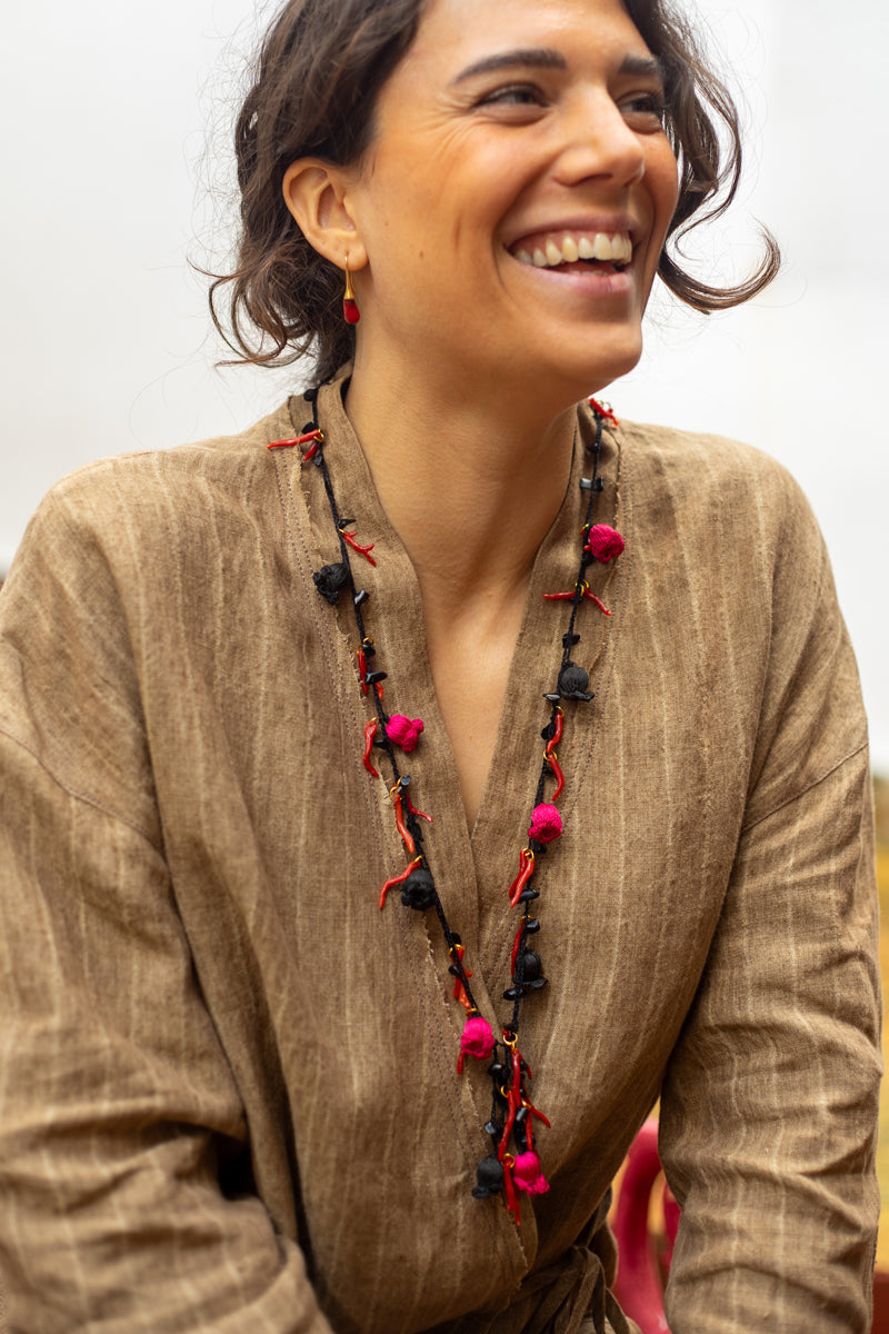 Collar Basira