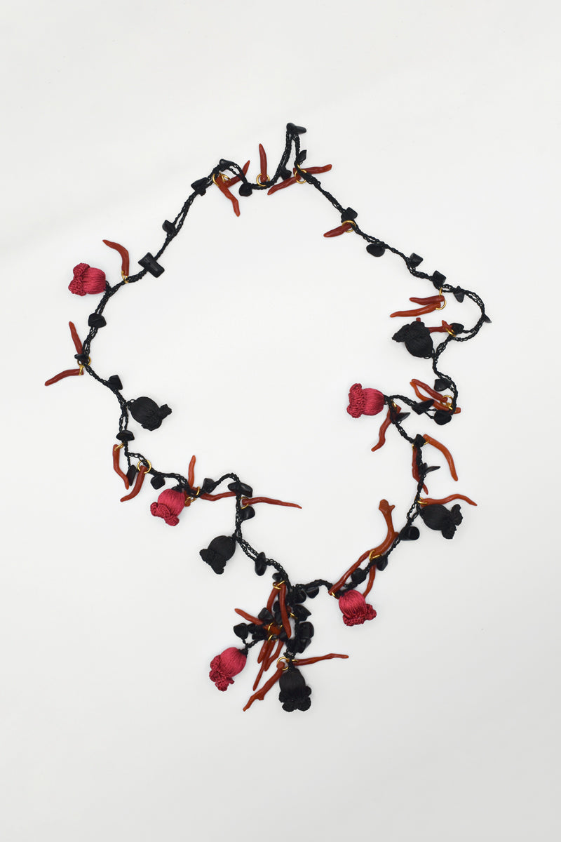 Collar Basira