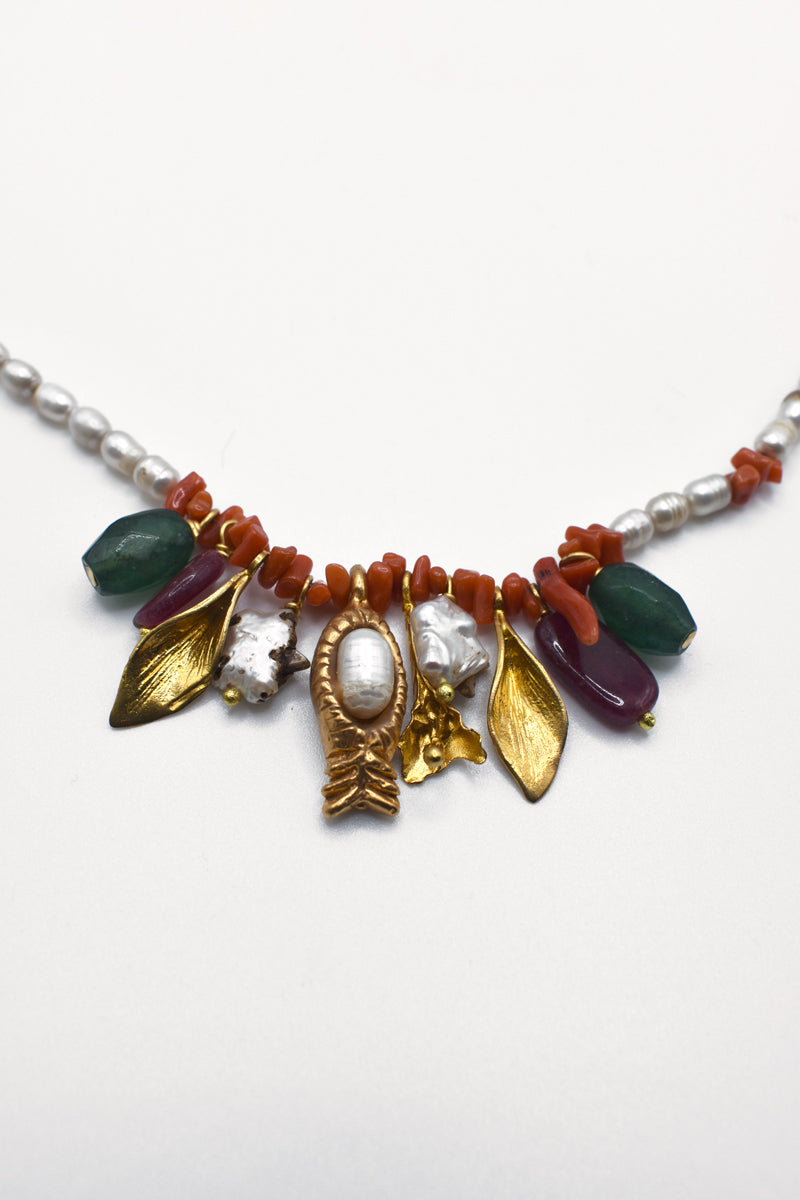 Collar Yusra